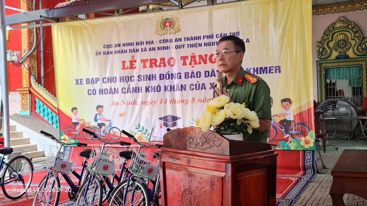Cục An ninh nội địa - Bộ Công an lan tỏa nghĩa tình, chăm lo cho học sinh nghèo đồng bào dân tộc
