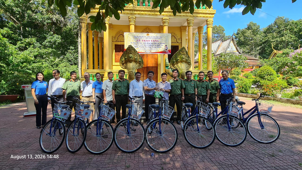 Cục An ninh nội địa - Bộ Công an lan tỏa nghĩa tình, chăm lo cho học sinh nghèo đồng bào dân tộc