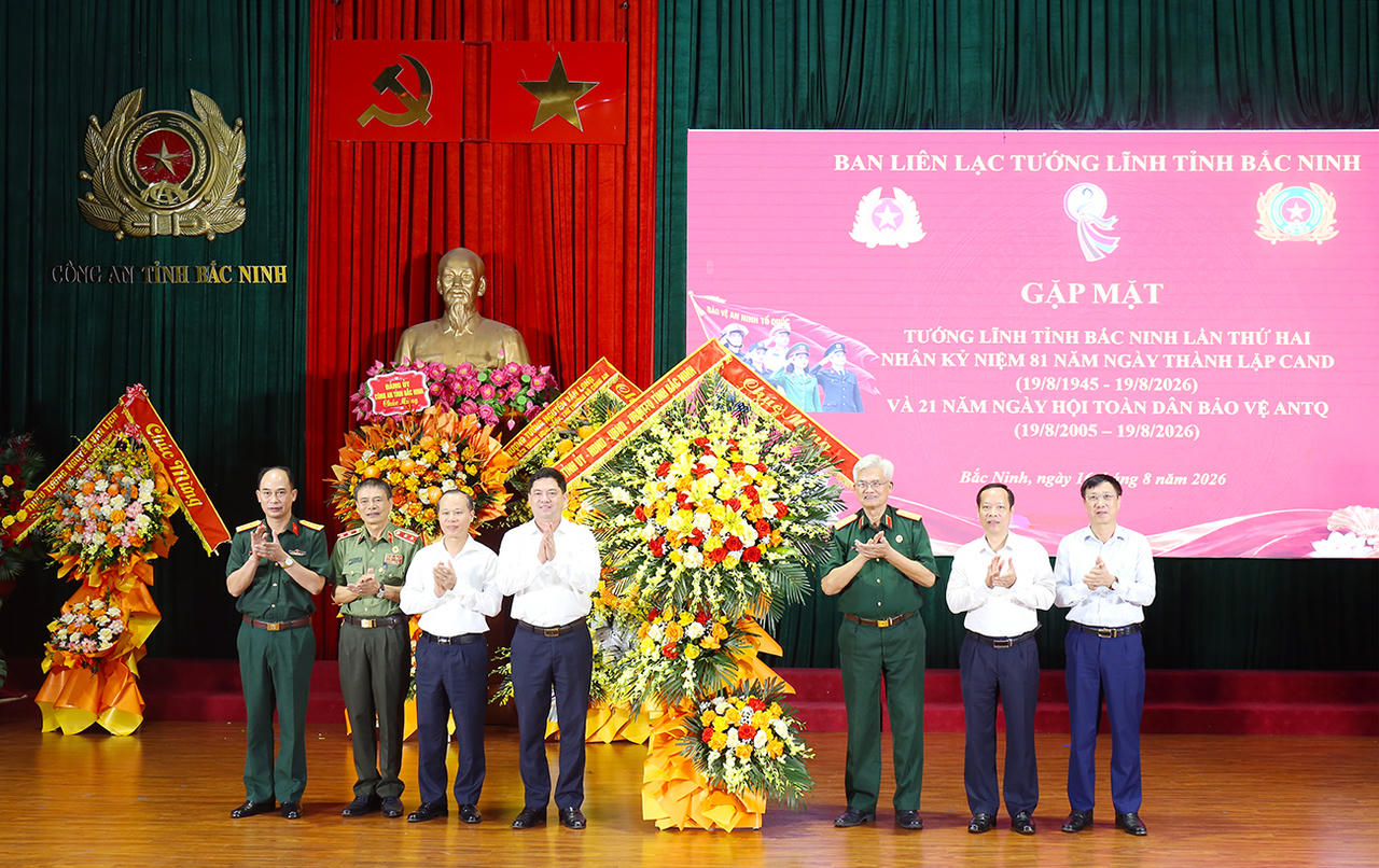 Bắc Ninh gặp mặt các tướng lĩnh quê hương nhân kỷ niệm 81 năm Ngày truyền thống CAND