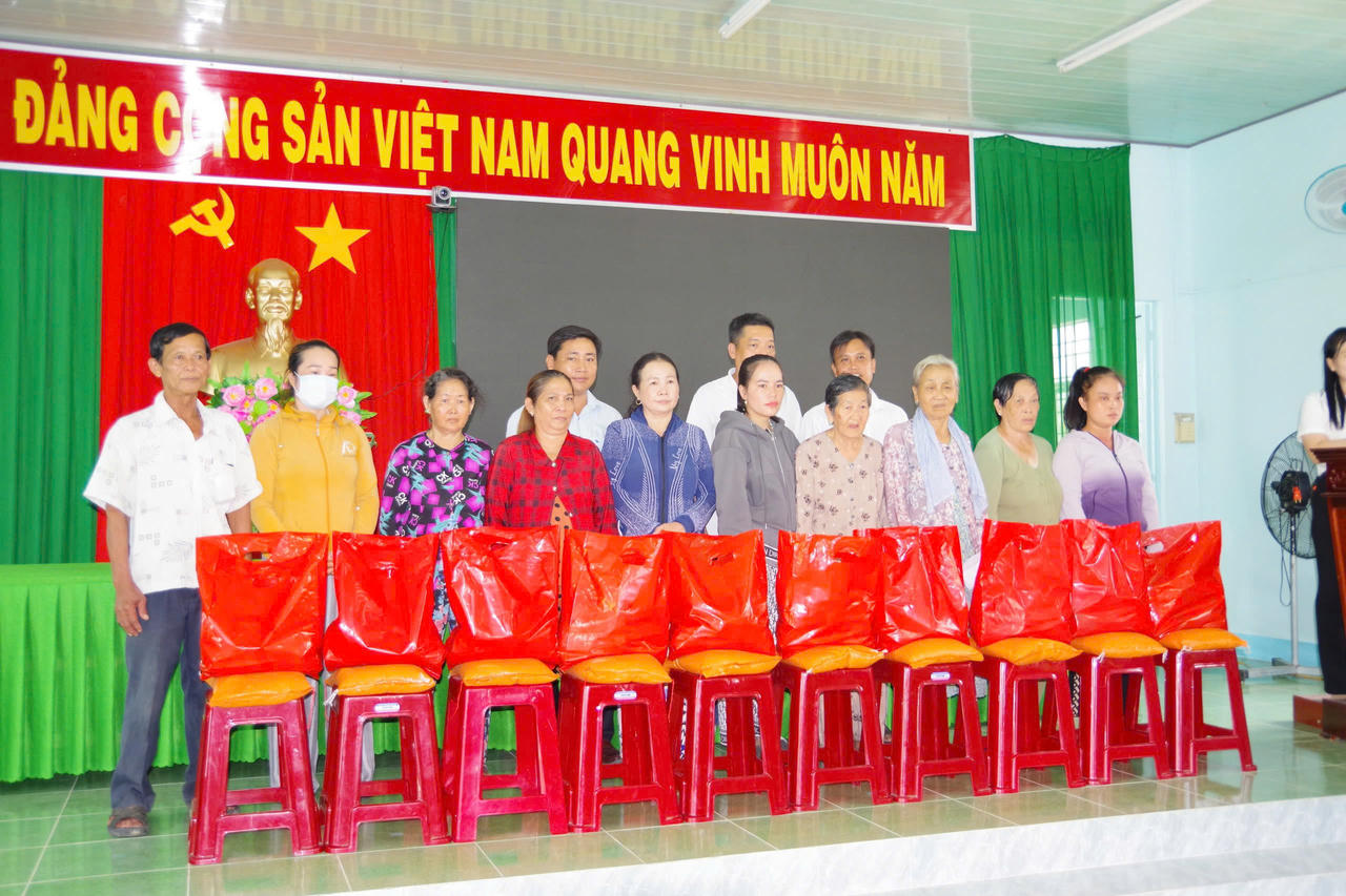 Hoạt động hướng tới kỷ niệm 50 năm Ngày thành lập Hải đội Biên phòng 1. Ảnh: Trần Giỏi