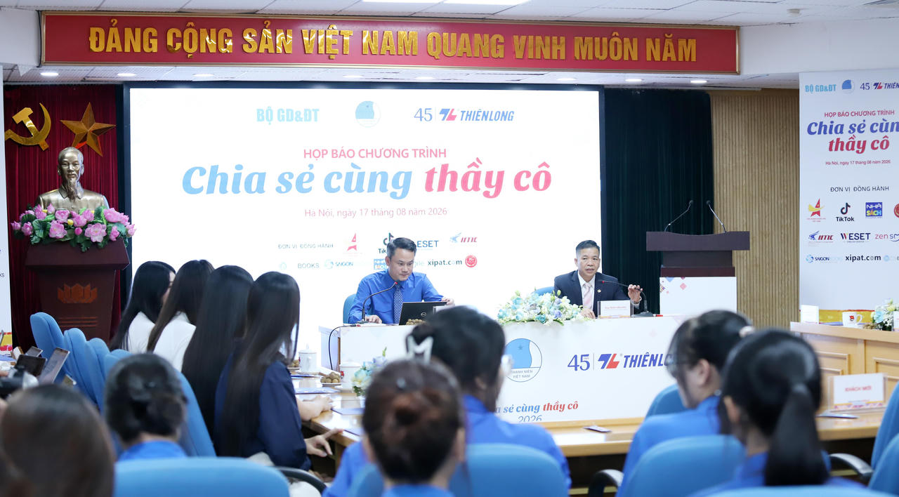 Quang cảnh buổi họp báo. (Ảnh: Đ.Hải)