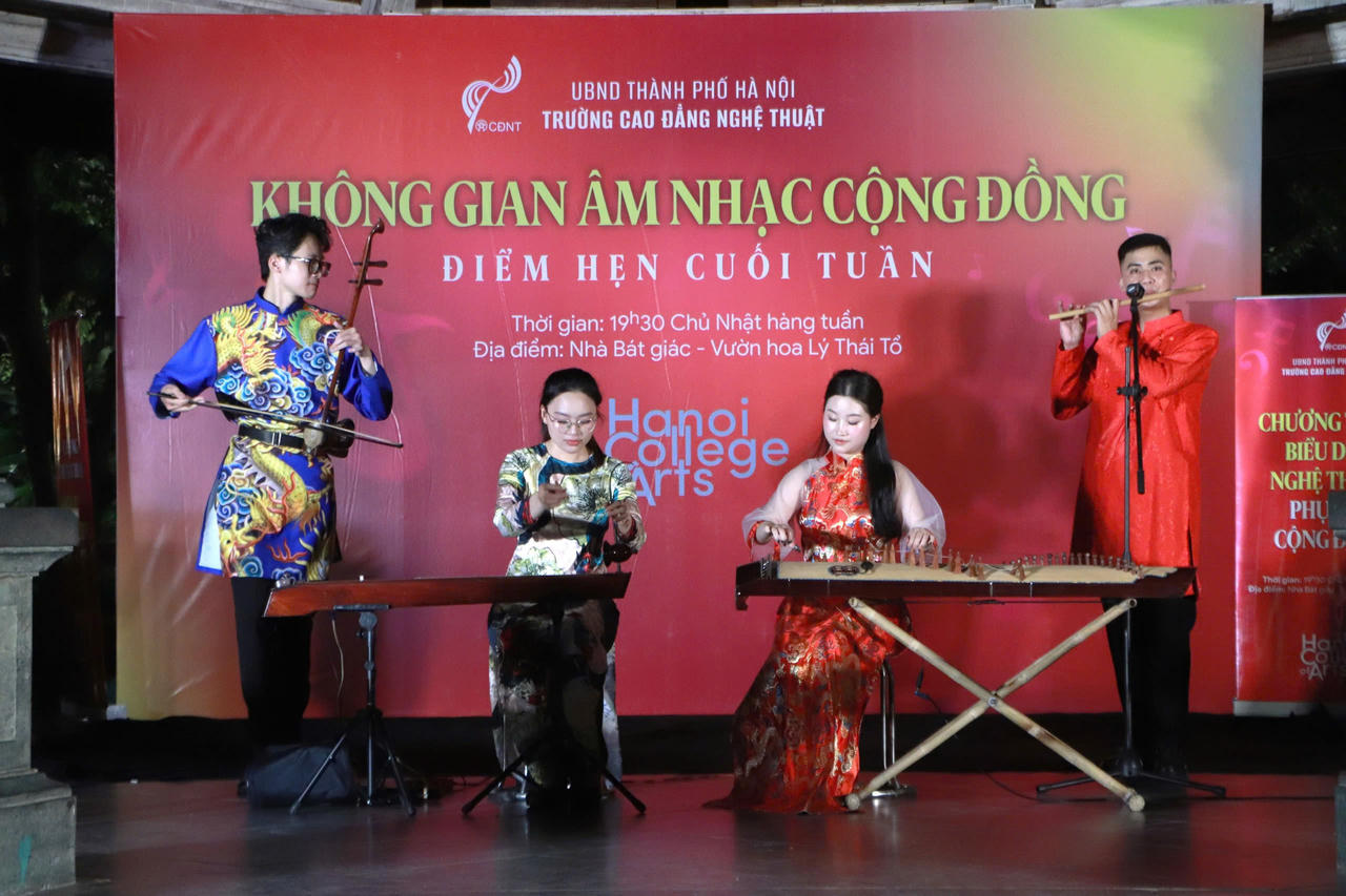 'Điểm hẹn cuối tuần' lan tỏa âm nhạc truyền thống giữa lòng Thủ đô