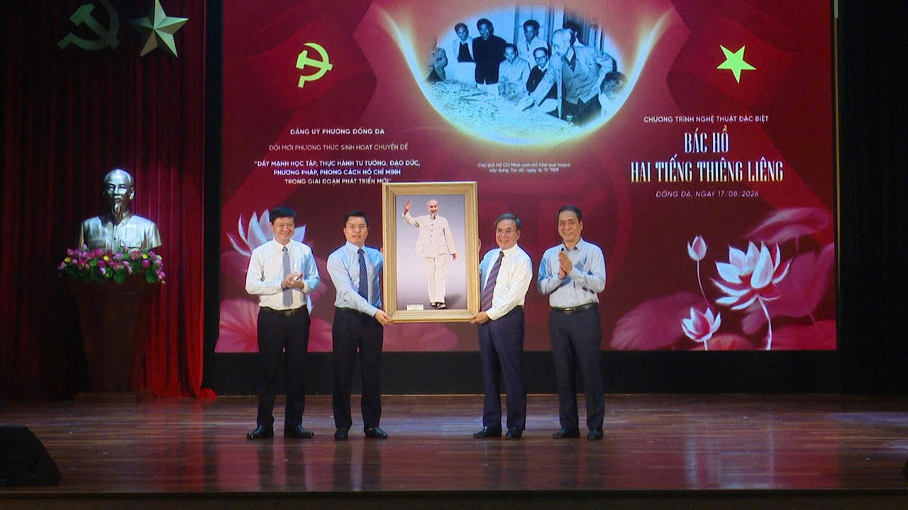 Đảng ủy phường Đống Đa đưa việc học và thực hành theo tấm gương Bác Hồ vào nhiệm vụ cụ thể Đảng ủy phường Đống Đa đưa việc học và thực hành theo tấm gương Bác Hồ vào nhiệm vụ cụ thể
