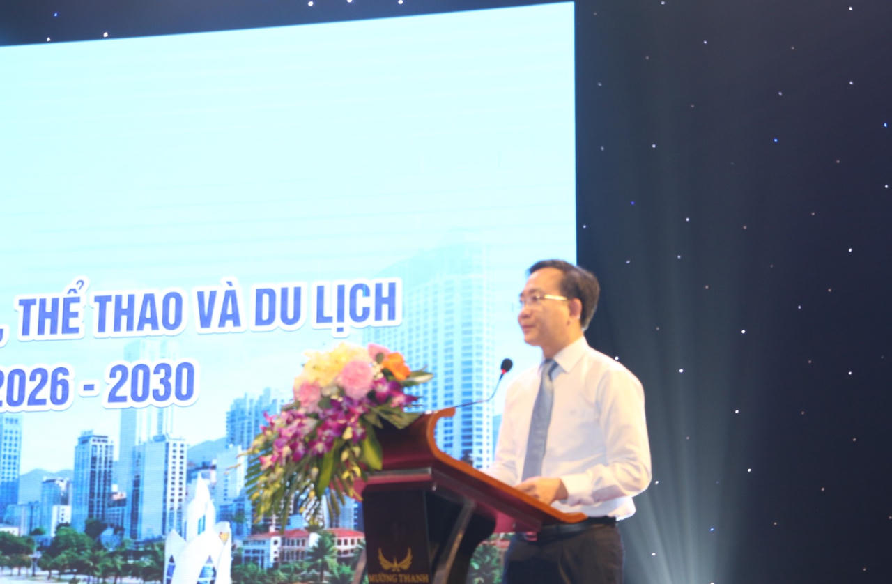 Phó Chủ tịch UBND tỉnh Quảng Trị Hoàng Xuân Tân phát biểu tại hội nghị. (Ảnh: Minh Phương)
