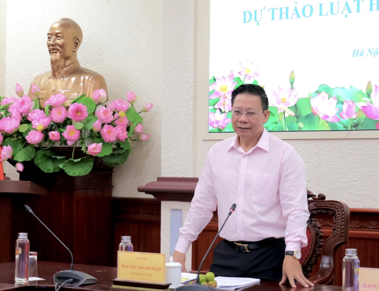 Thứ trưởng Nguyễn Thanh Ngọc phát biểu.