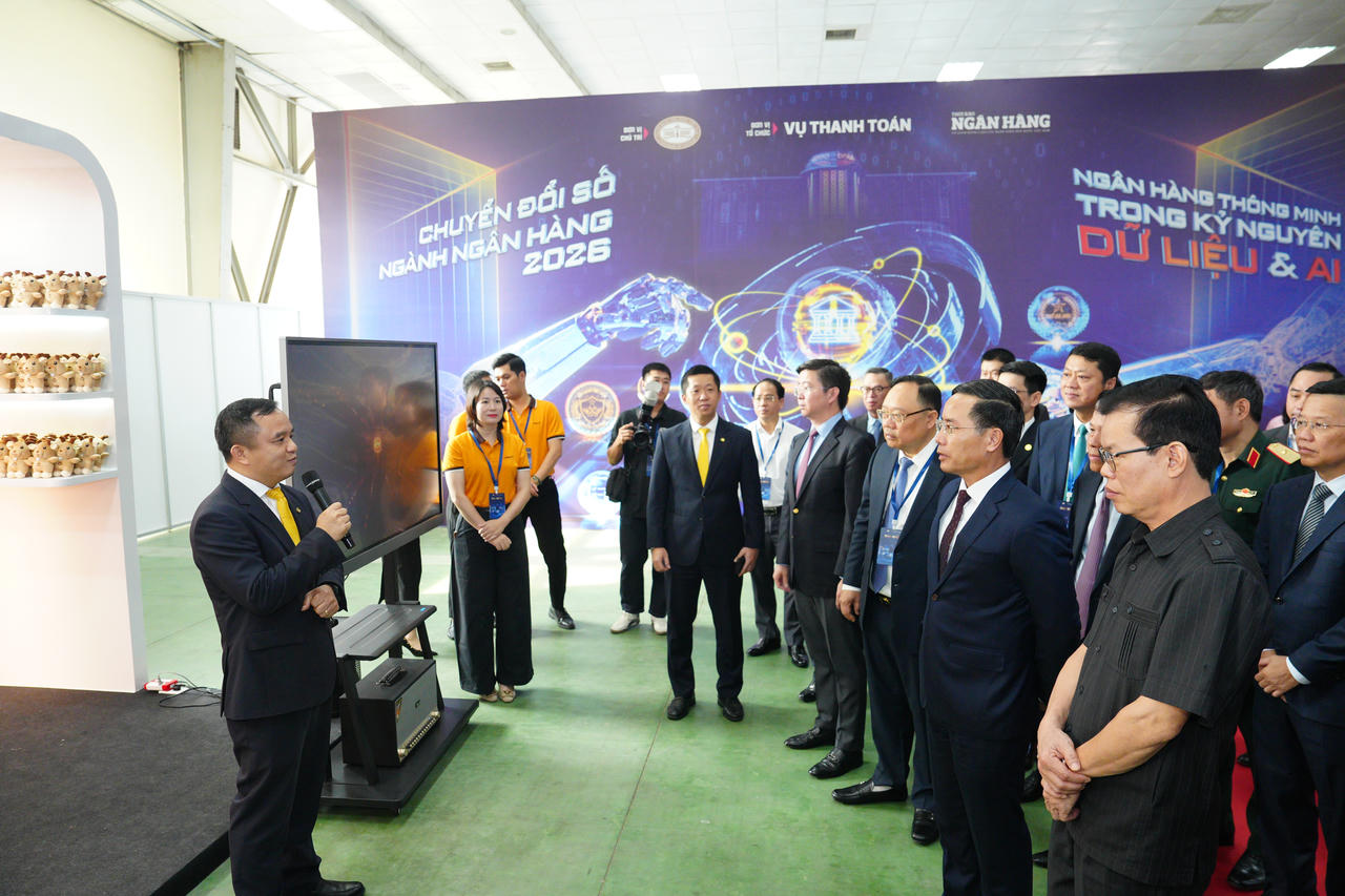Ngân hàng cần chuyển mạnh từ ứng phó sự cố sang chủ động phòng ngừa từ sớm Ngân hàng cần chuyển mạnh từ ứng phó sự cố sang chủ động phòng ngừa từ sớm
