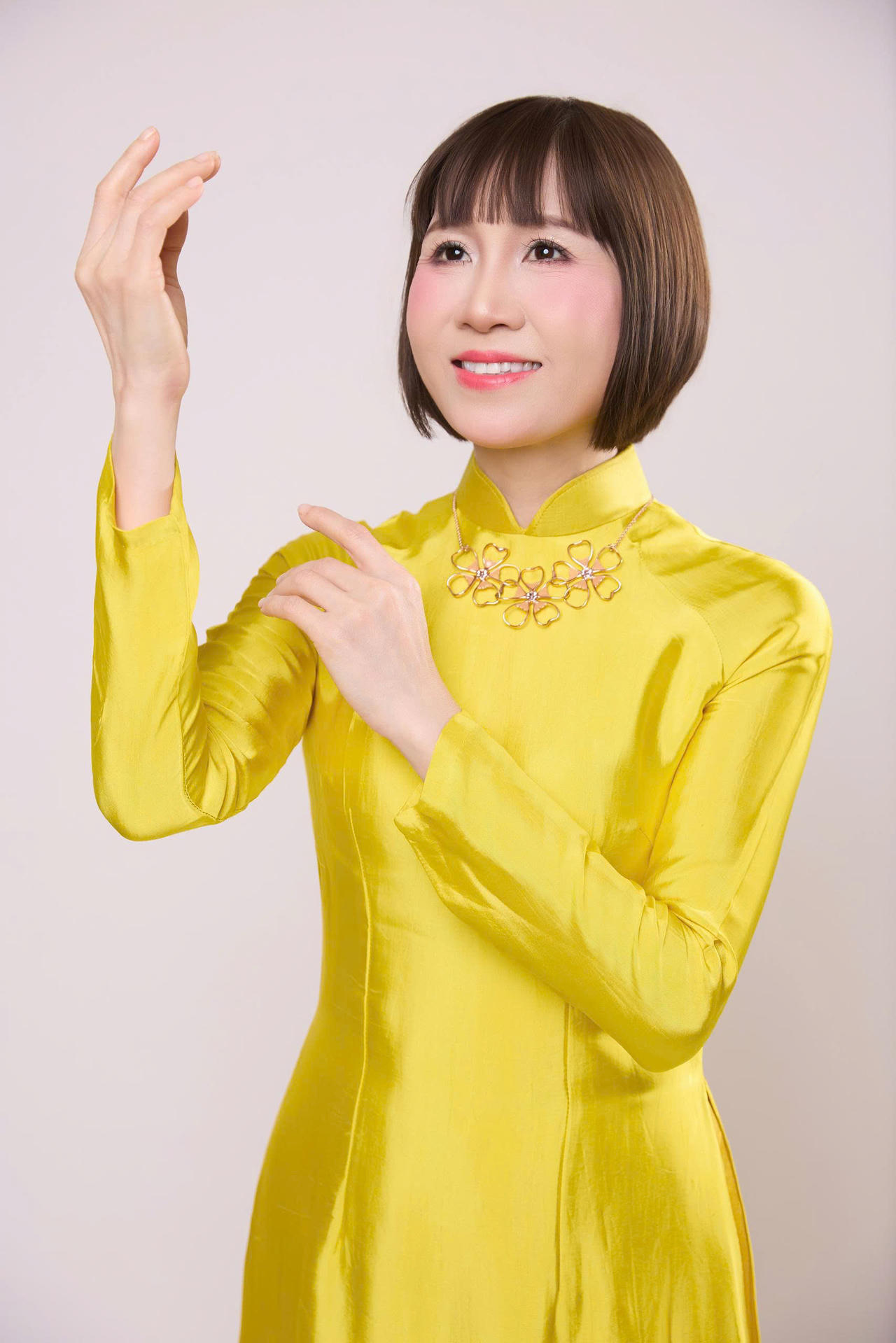 Thí sinh Trương Thị Thu Huyền gây ấn tượng với thần thái tự tin và phong cách riêng