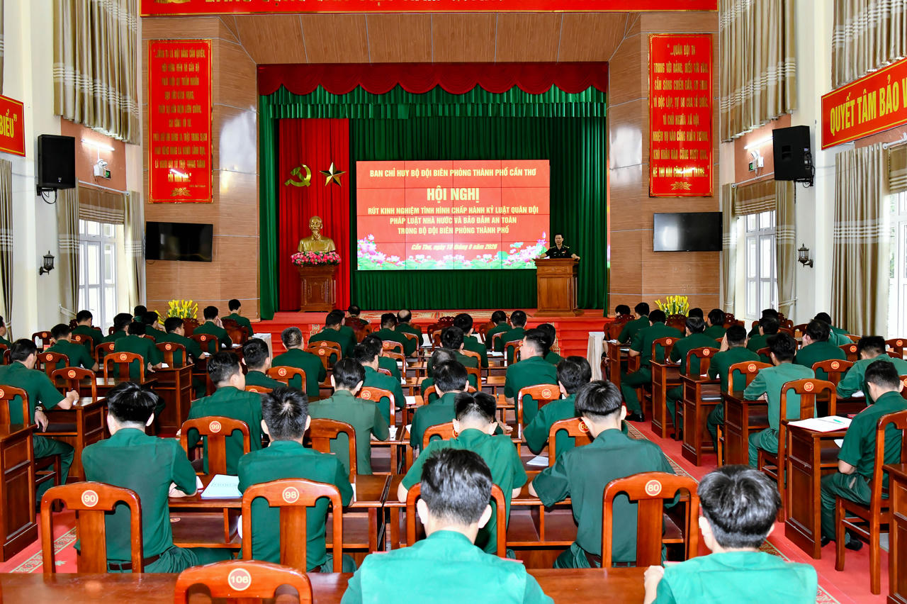 Quang cảnh hội nghị. Ảnh: Văn Long