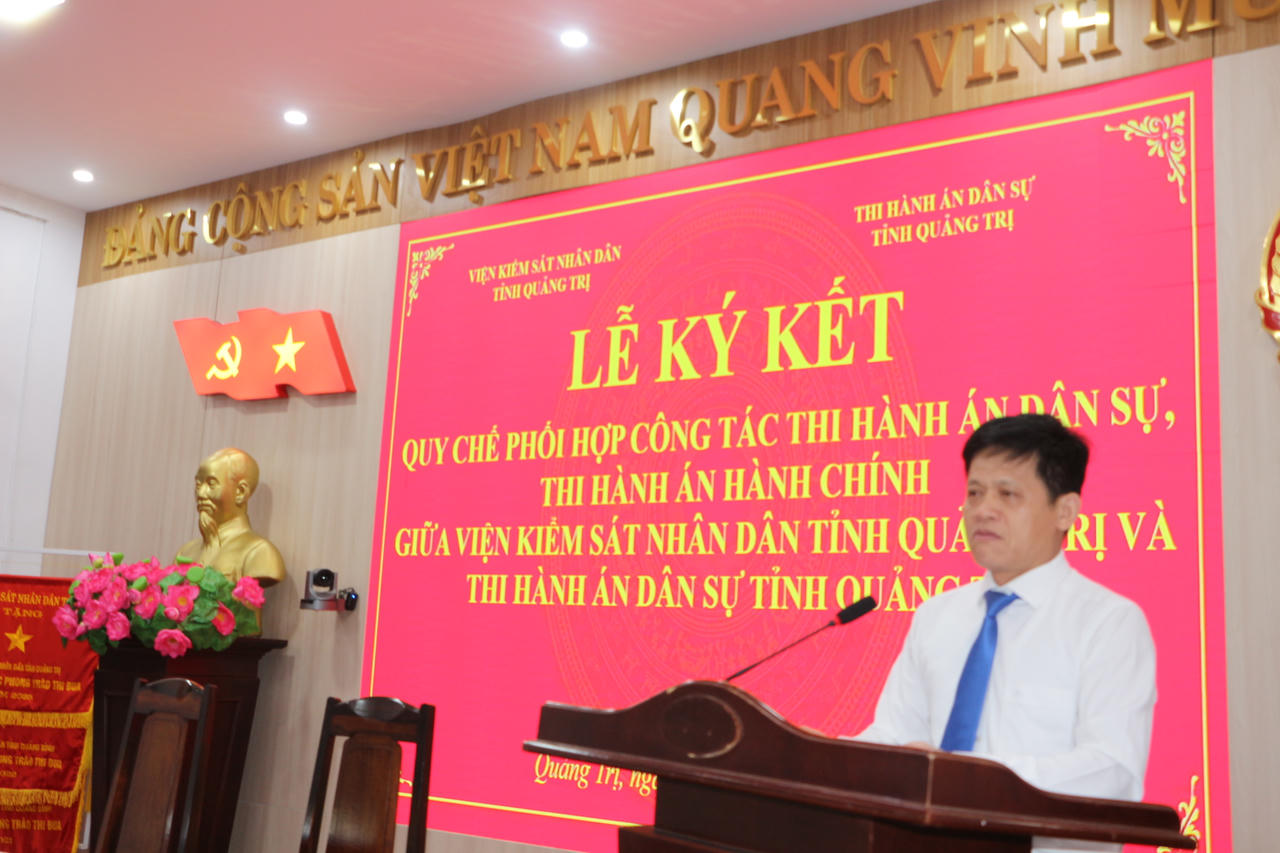 &Ocirc;ng L&ecirc; Văn Bảo, Ph&oacute; Chủ tịch UBND tỉnh, Trưởng Ban Chỉ đạo THADS tỉnh ph&aacute;t biểu chỉ đạo tại lễ k&yacute; kết Quy chế phối hợp. (Ảnh: Minh Phương)