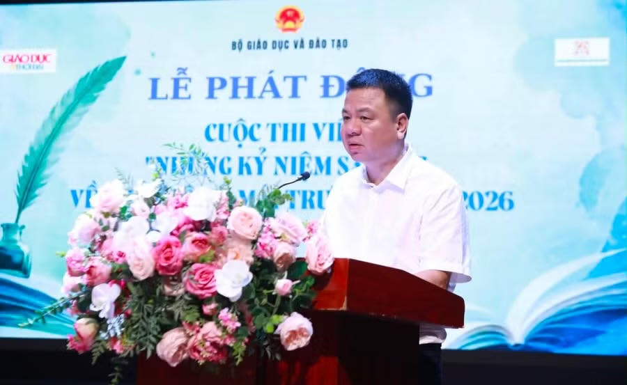 Nhà báo Triệu Ngọc Lâm, Tổng Biên tập Báo Giáo dục và Thời đại, Phó Trưởng ban Thường trực Ban Tổ chức phát biểu. (Ảnh: PV)