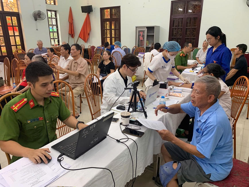 Hải Phòng đẩy nhanh tiến độ lấy mẫu sinh phẩm hài cốt liệt sĩ