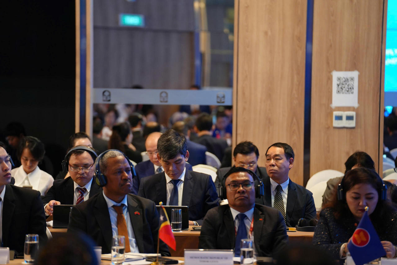 Diễn đàn có sự tham dự của đông đảo lãnh đạo, quan chức cấp cao và chuyên gia pháp luật đến từ các Bộ Tư pháp, Bộ Pháp luật, Văn phòng Tổng Chưởng lý của toàn bộ các nước thành viên ASEAN; Ban Thư ký ASEAN; đại diện các tổ chức quốc tế, nhà tài trợ.