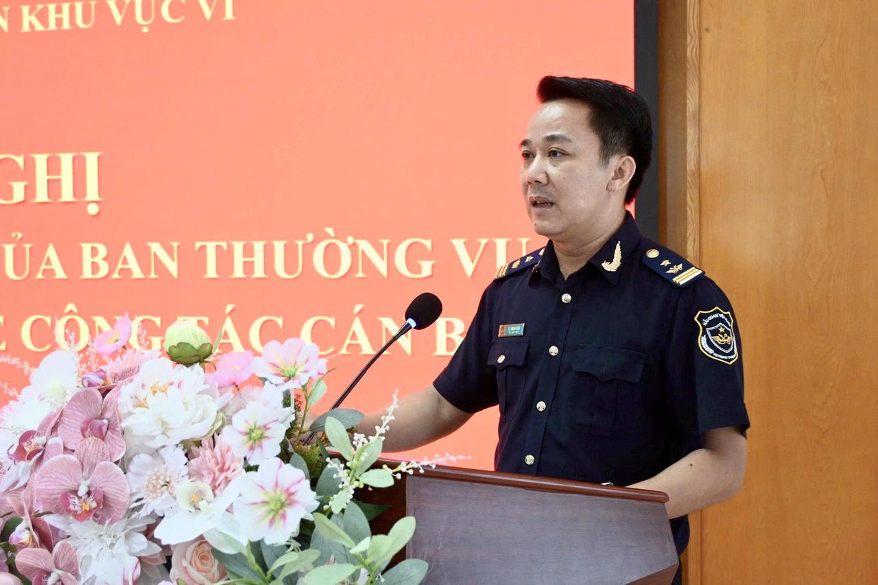 Ông Lê Minh Đức - Phó Chi cục trưởng Chi cục Hải quan khu vực VI. (Ảnh: HQLS)