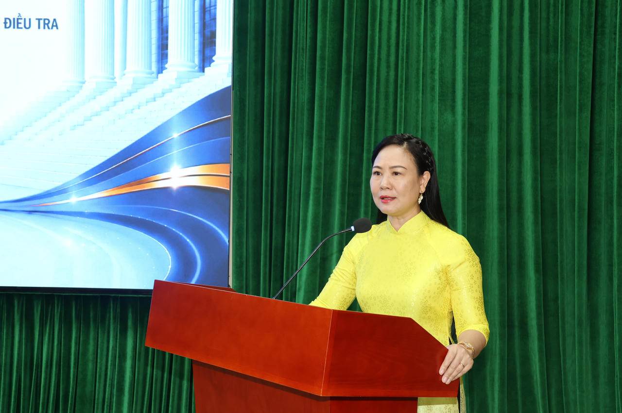 PGS. TS. Nguyễn Minh Hằng phát biểu