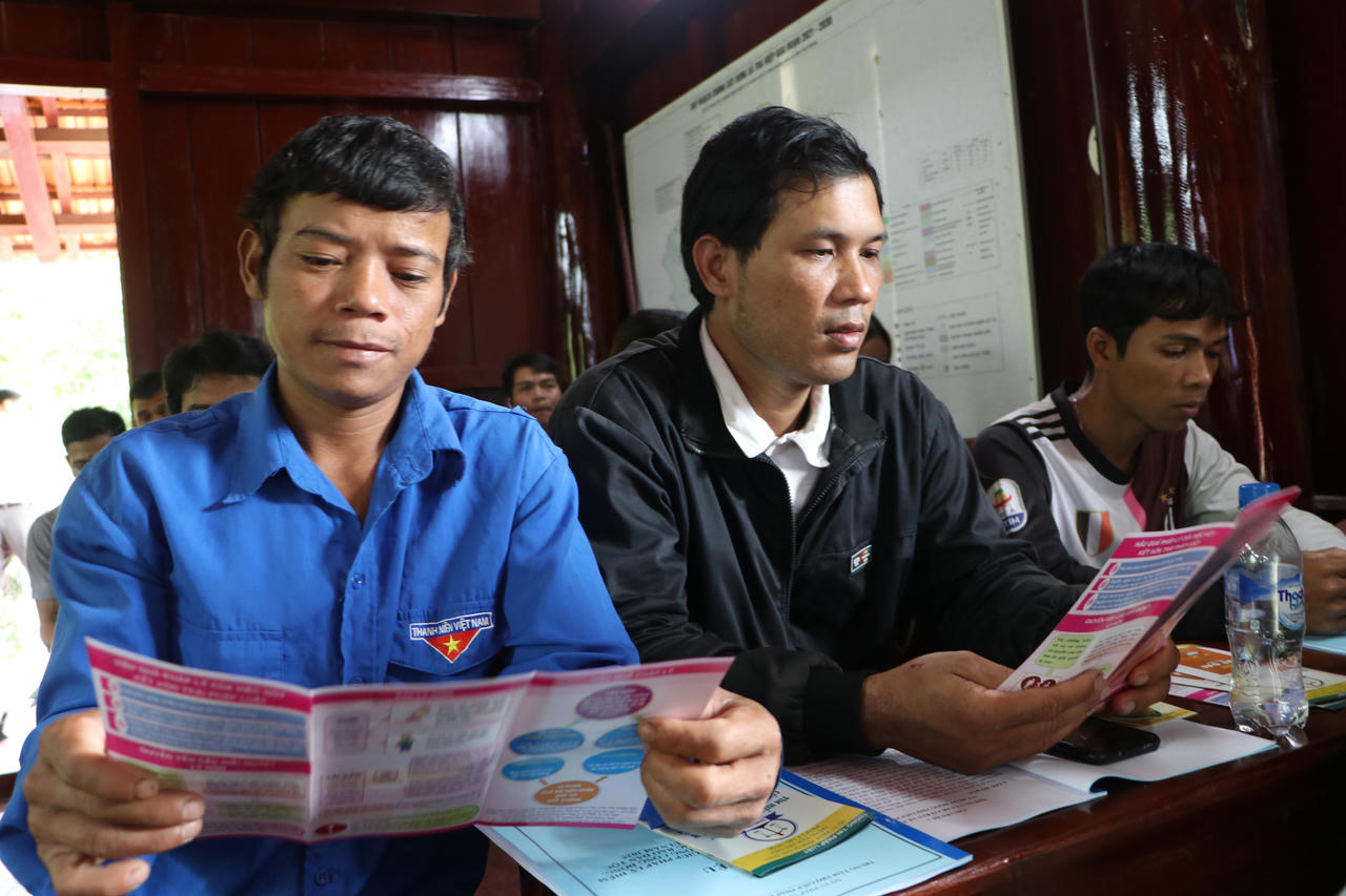 Đưa luật vào cuộc sống người dân vùng sâu, vùng xa Quảng Ngãi