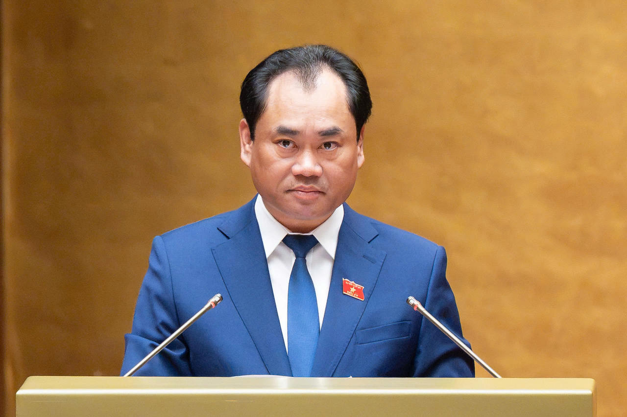 Quốc hội nghe Tờ trình, Báo cáo ý kiến về định hướng chính sách sửa đổi Luật Đất đai năm 2024