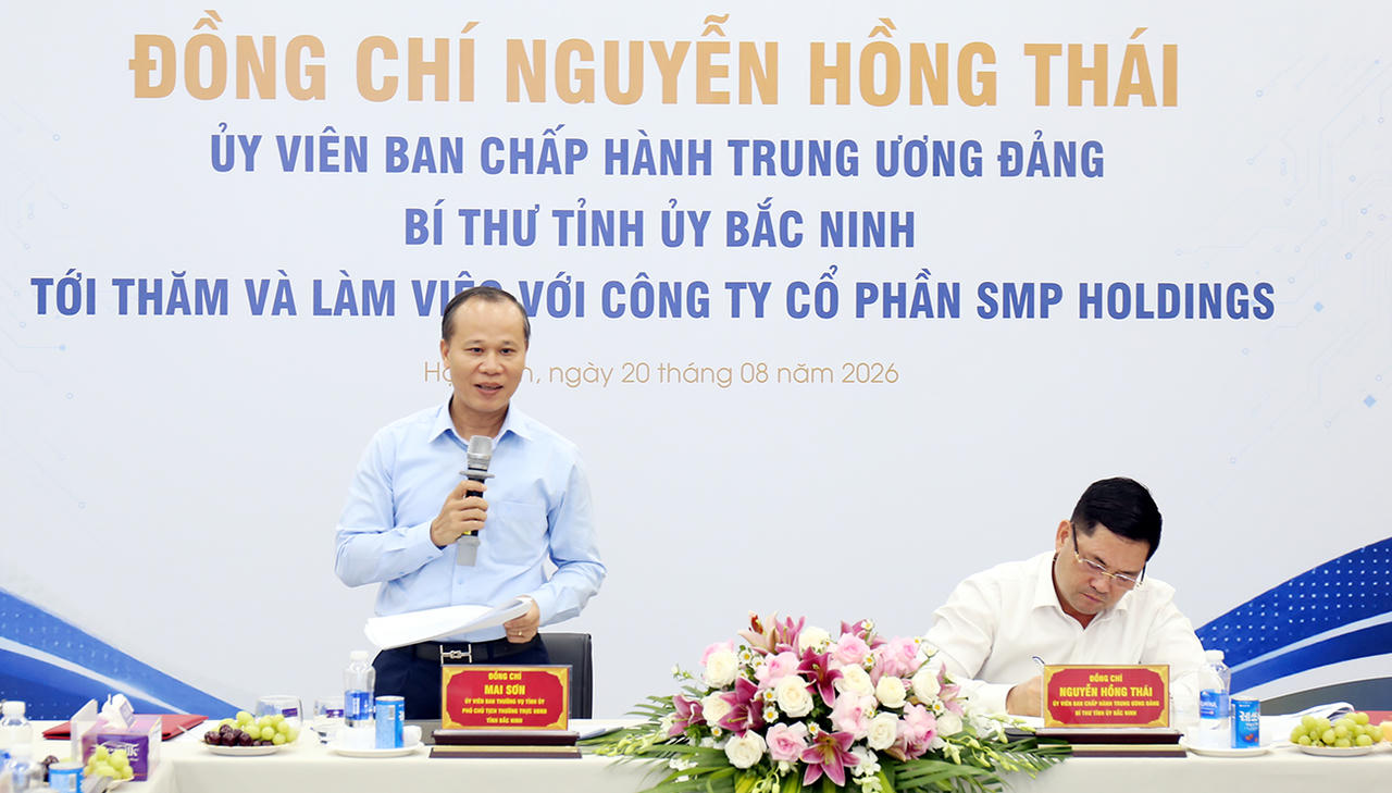 Phó Chủ tịch Thường trực UBND tỉnh Mai Sơn phát biểu tại buổi làm việc. (Ảnh: Cổng TTĐT Bắc Ninh)