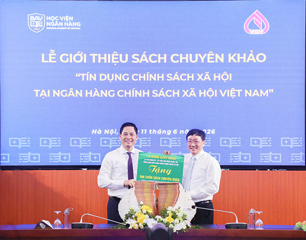 Giới thiệu sách chuyên khảo về tín dụng chính sách xã hội