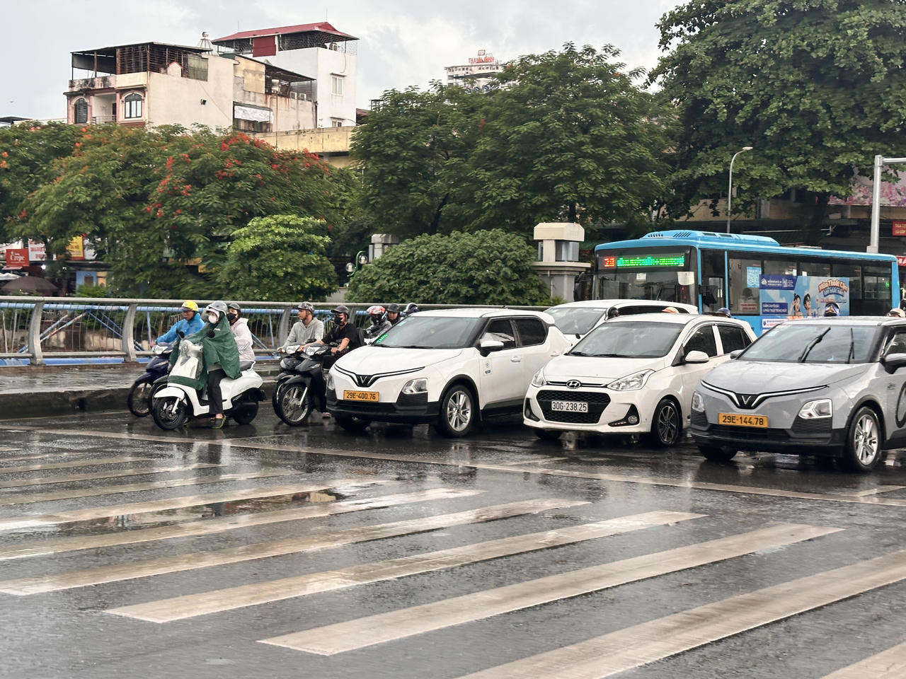 Thời tiết ngày 20/8: Mưa vừa, mưa to nhiều khu vực Thời tiết ngày 20/8: Mưa vừa, mưa to nhiều khu vực