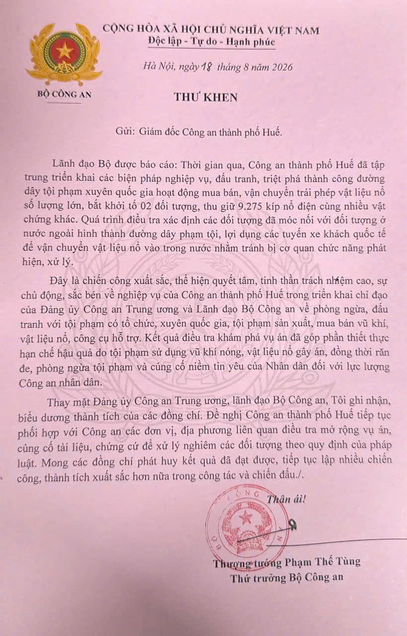 Thư khen của Thượng tướng Phạm Thế Tùng, Thứ trưởng Bộ Công an gửi Công an TP Huế (Ảnh: Công an cung cấp)