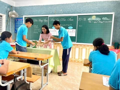 Nghệ An: Hơn 181 tỷ đồng trả chế độ cho giáo viên dạy học sinh khuyết tật
