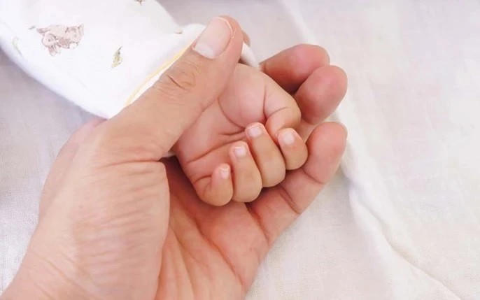 Tiếp tục giám sát chặt tỷ số giới tính khi sinh