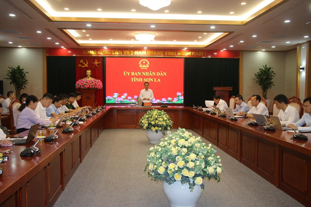 Ông Nguyễn Minh Tiến - Phó Chủ tịch UBND tỉnh chủ trì cuộc họp về thúc đẩy giải ngân vốn đầu tư công năm 2026 (Ảnh: QĐ).