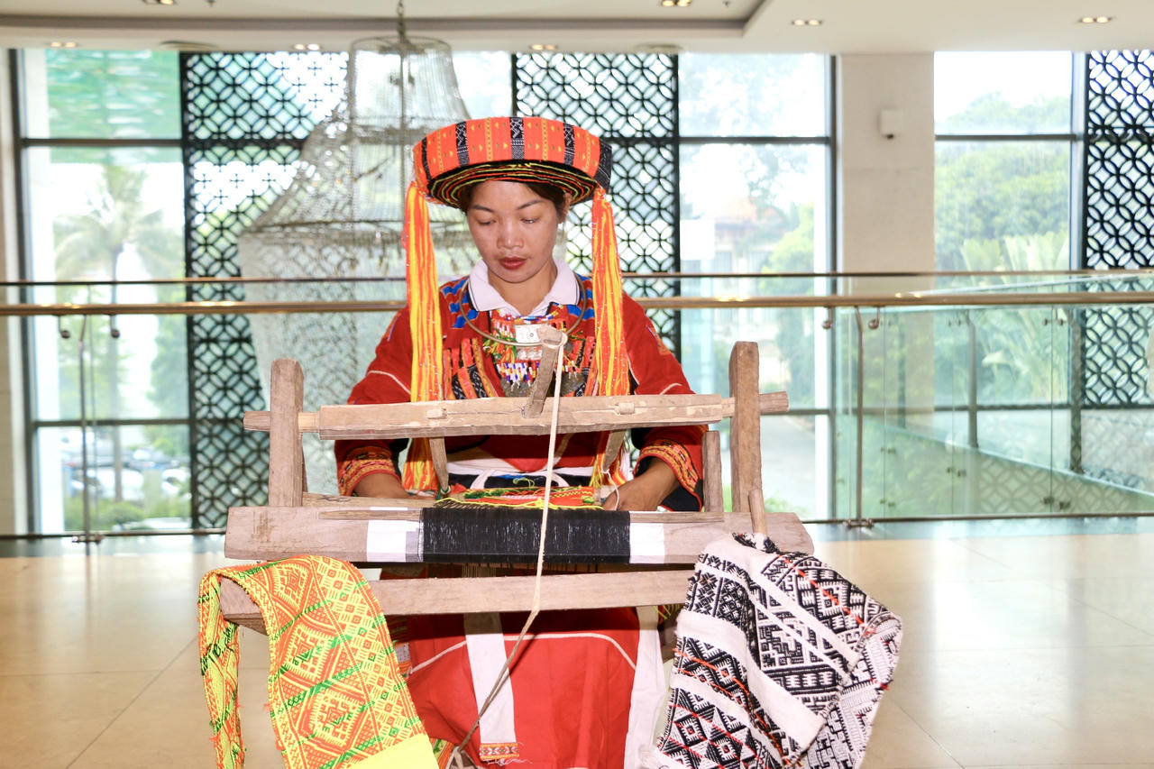 Phụ nữ Pà Thẻn - Tuyên Quang (Ảnh: Lê Hanh)