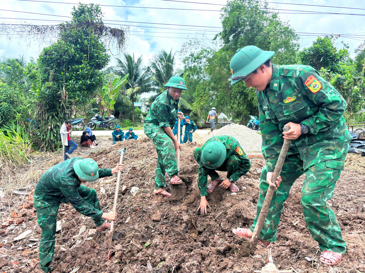 Từ những mái ấm nghĩa tình đến hành trình tìm kiếm hài cốt liệt sĩ ở Cà Mau