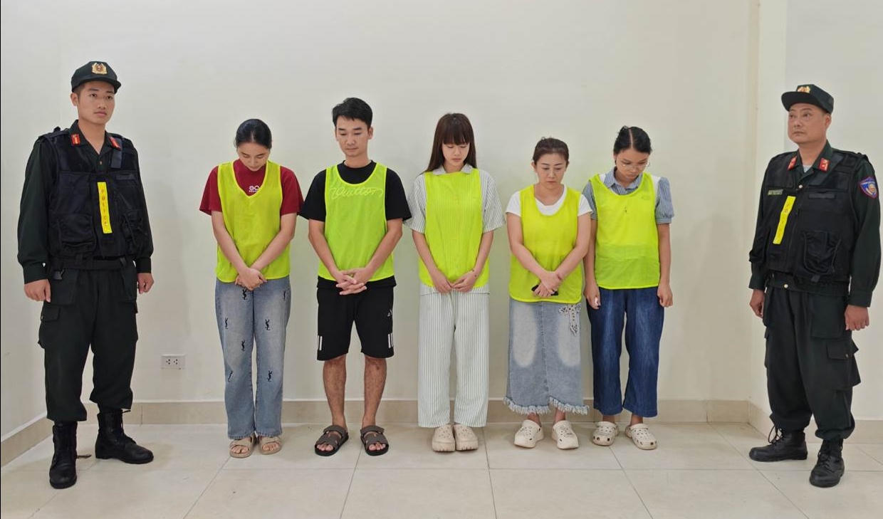 Mở rộng vụ án “Phú Lê”: Làm rõ dấu hiệu lừa dối khách hàng từ sản phẩm Loramen