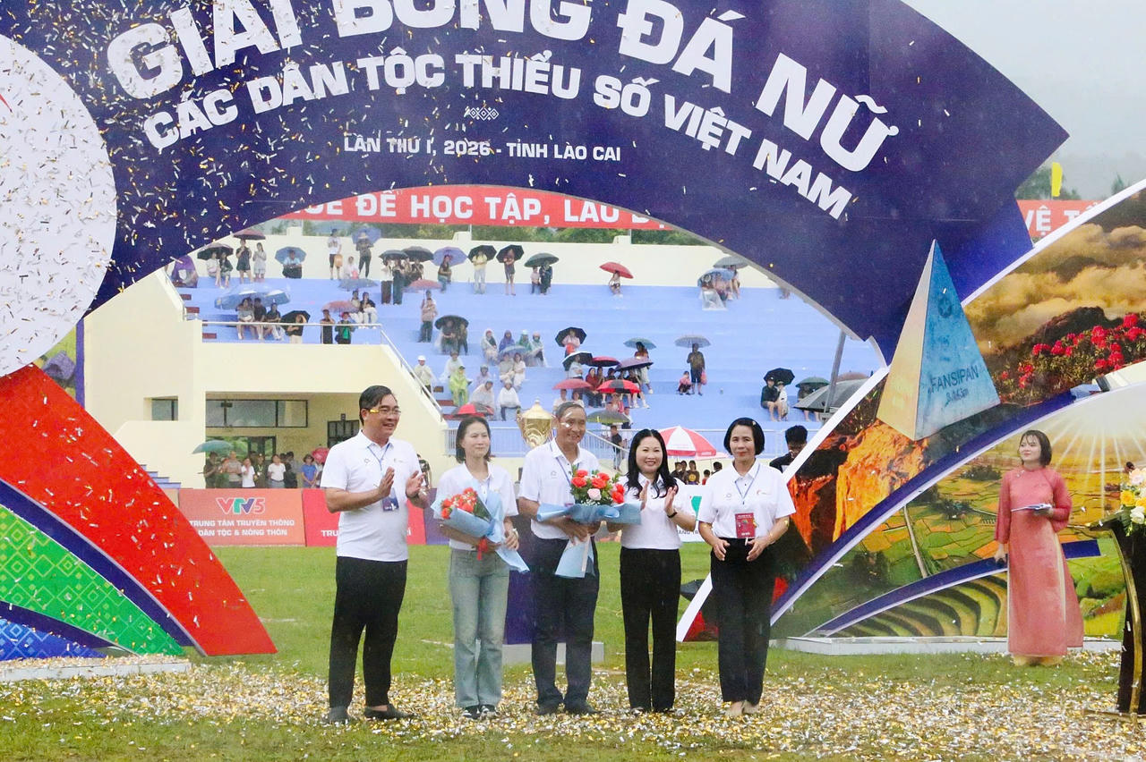 Giải đấu l&agrave; s&acirc;n chơi thể thao &yacute; nghĩa, tạo điều kiện để c&aacute;c nữ vận động vi&ecirc;n d&acirc;n tộc thiểu số giao lưu, học hỏi, n&acirc;ng cao chuy&ecirc;n m&ocirc;n. (Ảnh: Nguyễn Hải)