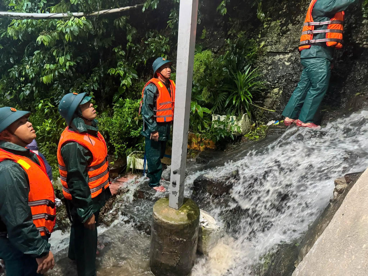 Khu vực có nguy cơ sạt lở cao (Ảnh: phường Đồ Sơn)