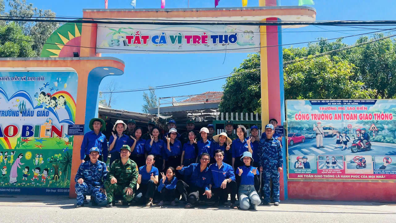 Tuổi trẻ Hải đoàn 21 chung sức xây dựng môi trường xanh, sạch, đẹp