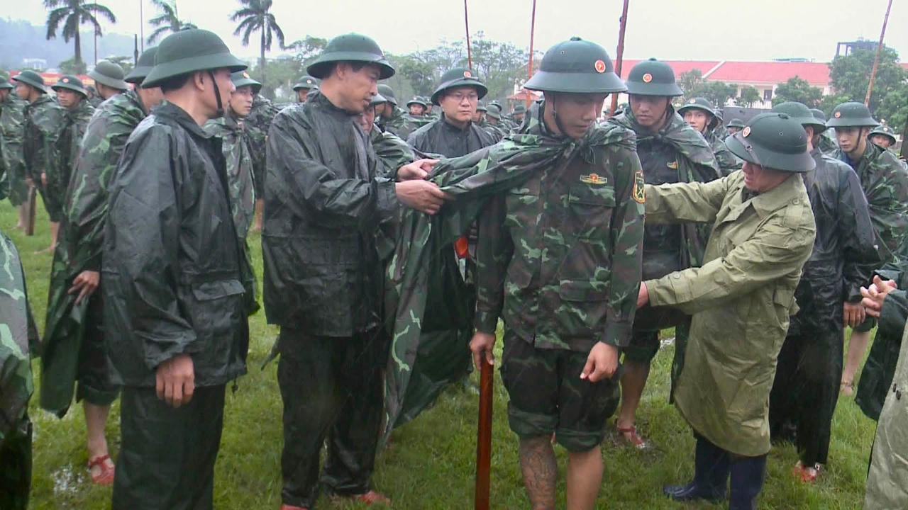Bộ Tư lệnh Quân khu 3 kiểm tra thực địa công tác ứng phó Bão số 4 tại Đồ Sơn và Trung đoàn 50