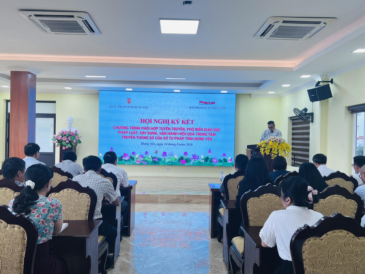 Quang cảnh Hội nghị Ký kết  (Ảnh Vũ Hùng)