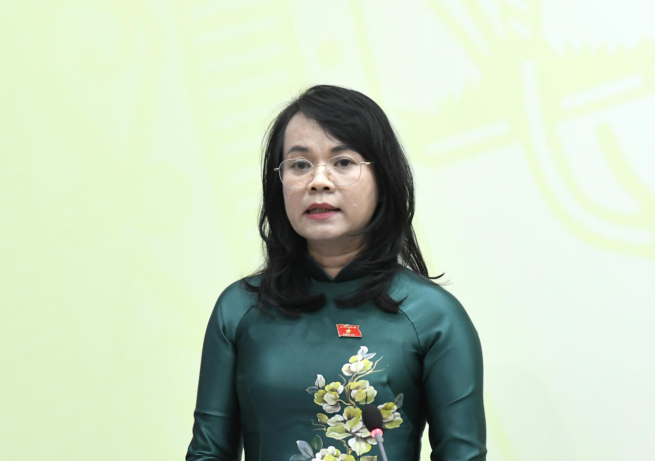 Kỳ họp không thường lệ thứ Nhất: Chuyển tư duy lập pháp từ “quản lý” sang “kiến tạo phát triển”