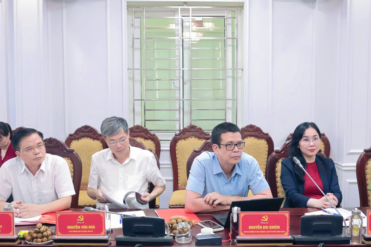 Hưng Yên: Phường Sơn Nam được yêu cầu siết công tác cán bộ, đẩy mạnh chuyển đổi số