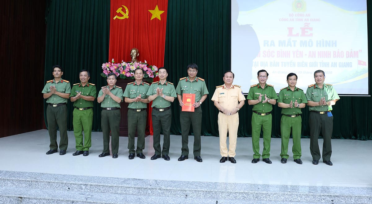 An Giang ra mắt mô hình “Phum sóc bình yên - An ninh bảo đảm” tại  biên giới 