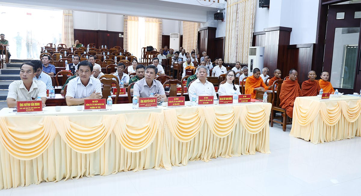 An Giang ra mắt mô hình “Phum sóc bình yên - An ninh bảo đảm” tại  biên giới 