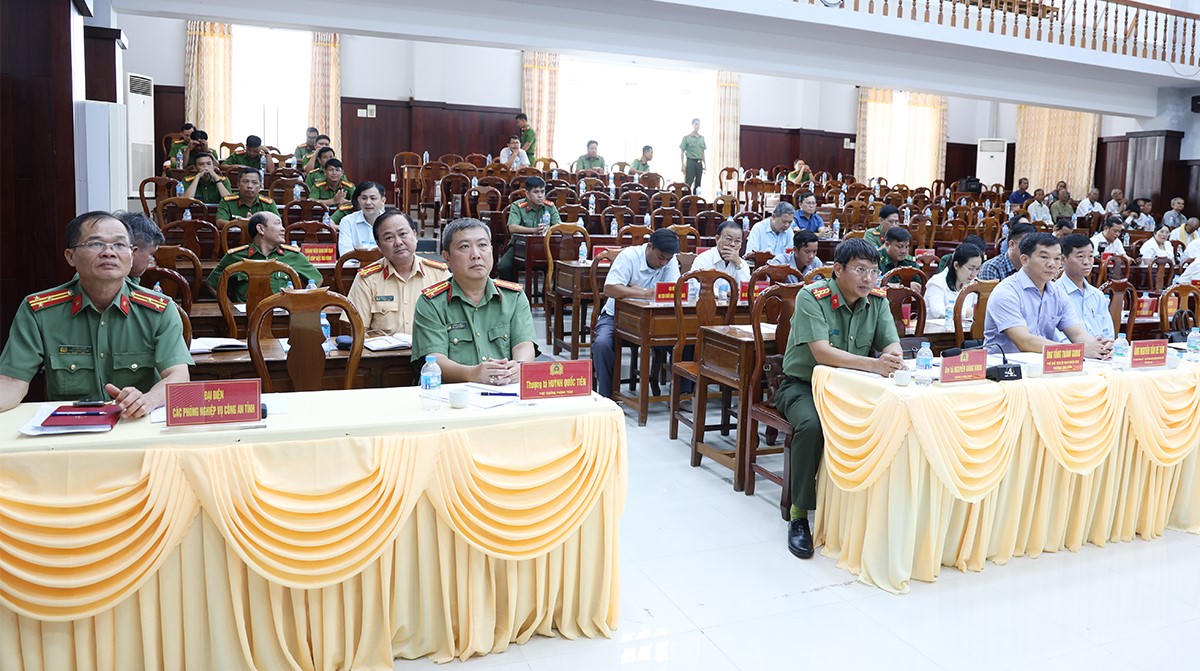 An Giang ra mắt mô hình “Phum sóc bình yên - An ninh bảo đảm” tại  biên giới 