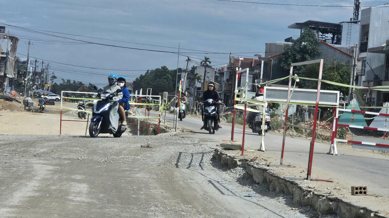 Dự án do Ban QLDA Đầu tư xây dựng công trình giao thông TP Huế làm chủ đầu tư.(Ảnh: T.Nhung).