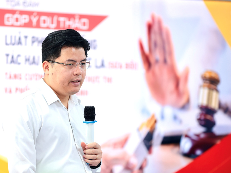 Phó Trưởng Ban Công tác Đoàn Hoàng Đức Nam.