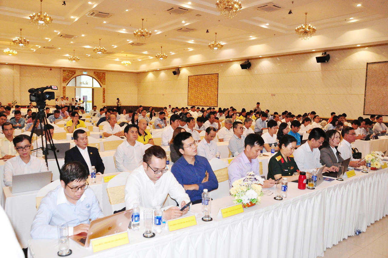 Cần chuyển mạnh từ tư duy 'phát triển chữ ký số' sang 'phát triển hệ sinh thái dịch vụ tin cậy'