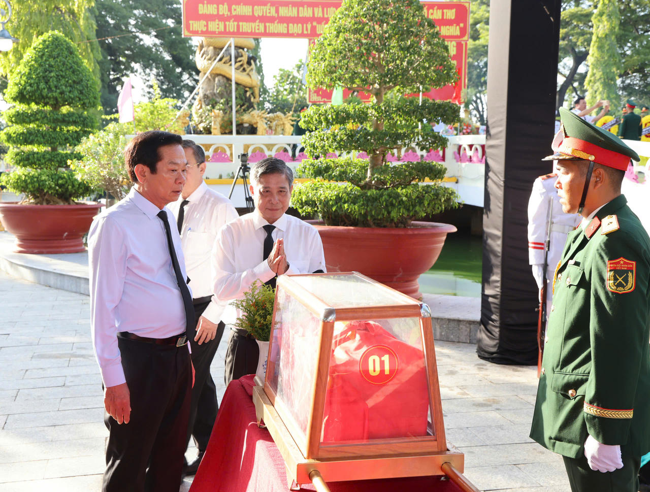 38 hài cốt liệt sĩ sẽ được đưa về an nghỉ tại Nghĩa trang Liệt sĩ TP Cần Thơ. (Ảnh: Hà Vy)