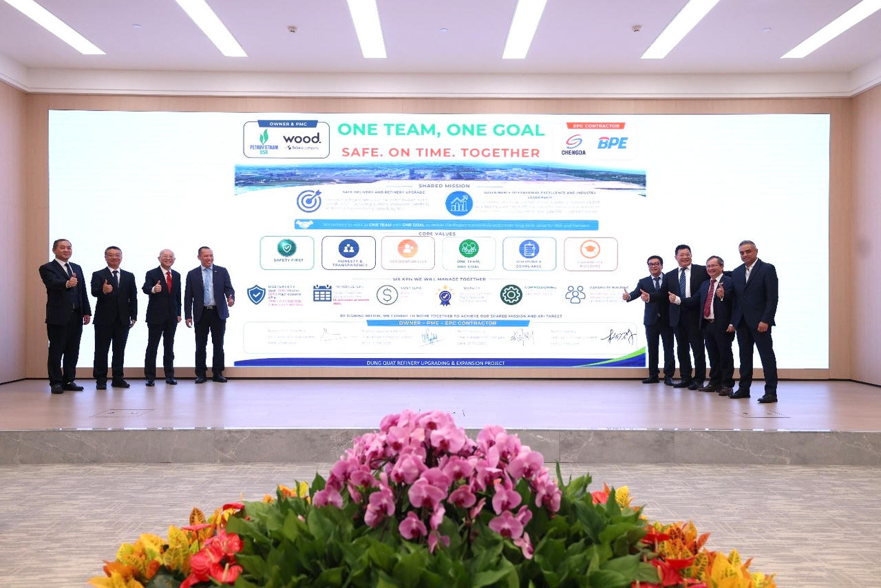 Chủ đầu tư, đơn vị tư vấn, nhà thầu thể hiện tinh thần đoàn kết, đưa dự án về đích an toàn, chất lượng, đúng tiến độ.