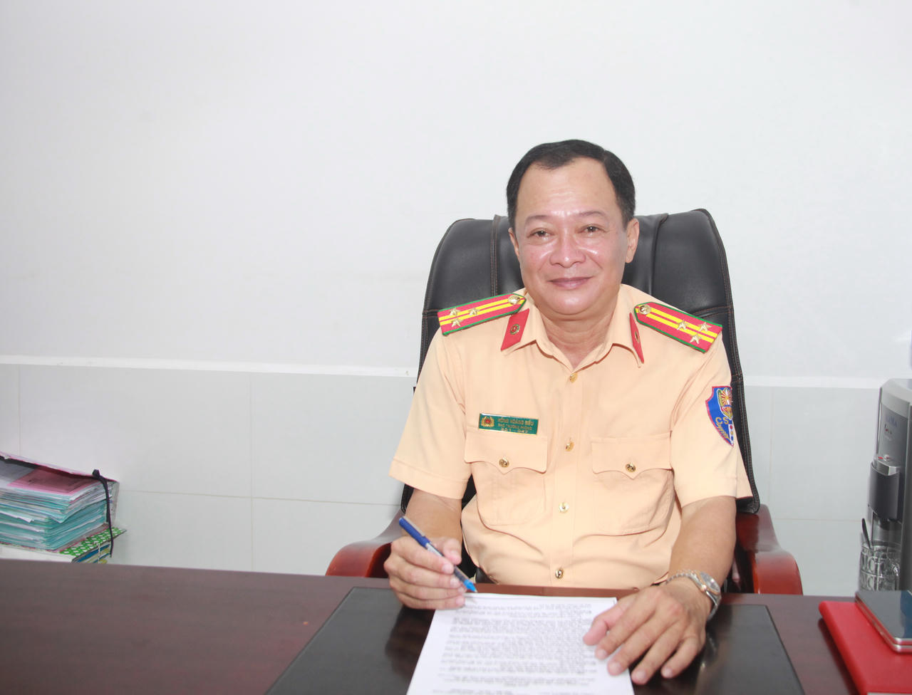 Theo Thượng tá Hồng Hoàng Biếu, lực lượng CSGT tăng cường tuần tra, kiểm soát tại các khu vực trọng điểm, xử lý nghiêm vi phạm với tinh thần “không có vùng cấm, không có ngoại lệ” (Ảnh: T.N).