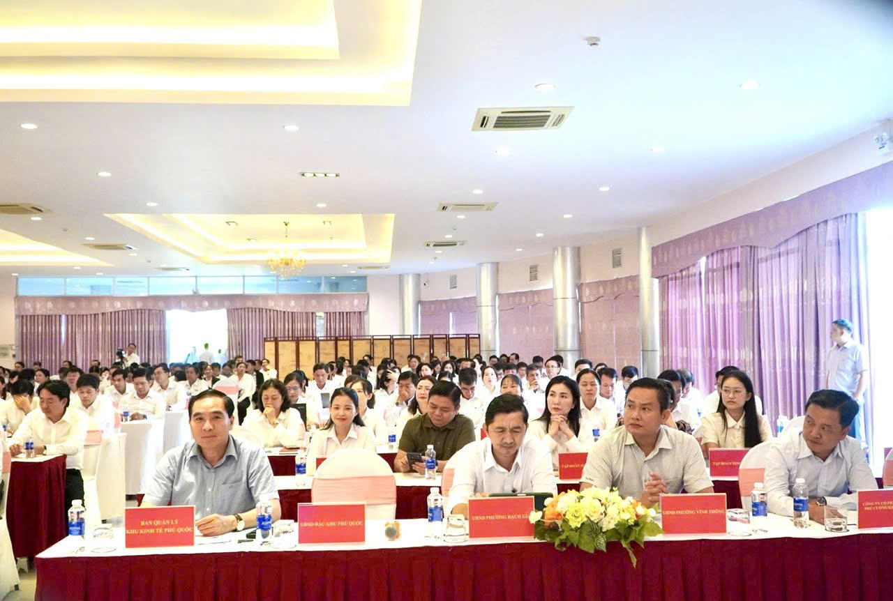 An Giang: Tăng cường phối hợp giữa cơ quan xét xử và cơ quan quản lý
