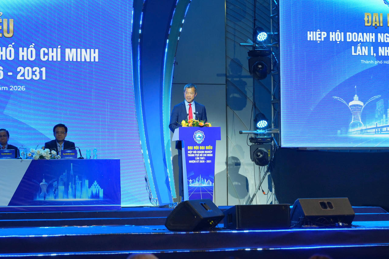 Ông Mai Hữu Tín làm Chủ tịch Liên đoàn Doanh nghiệp TP HCM nhiệm kỳ 2026-2031. Ảnh: HUBA