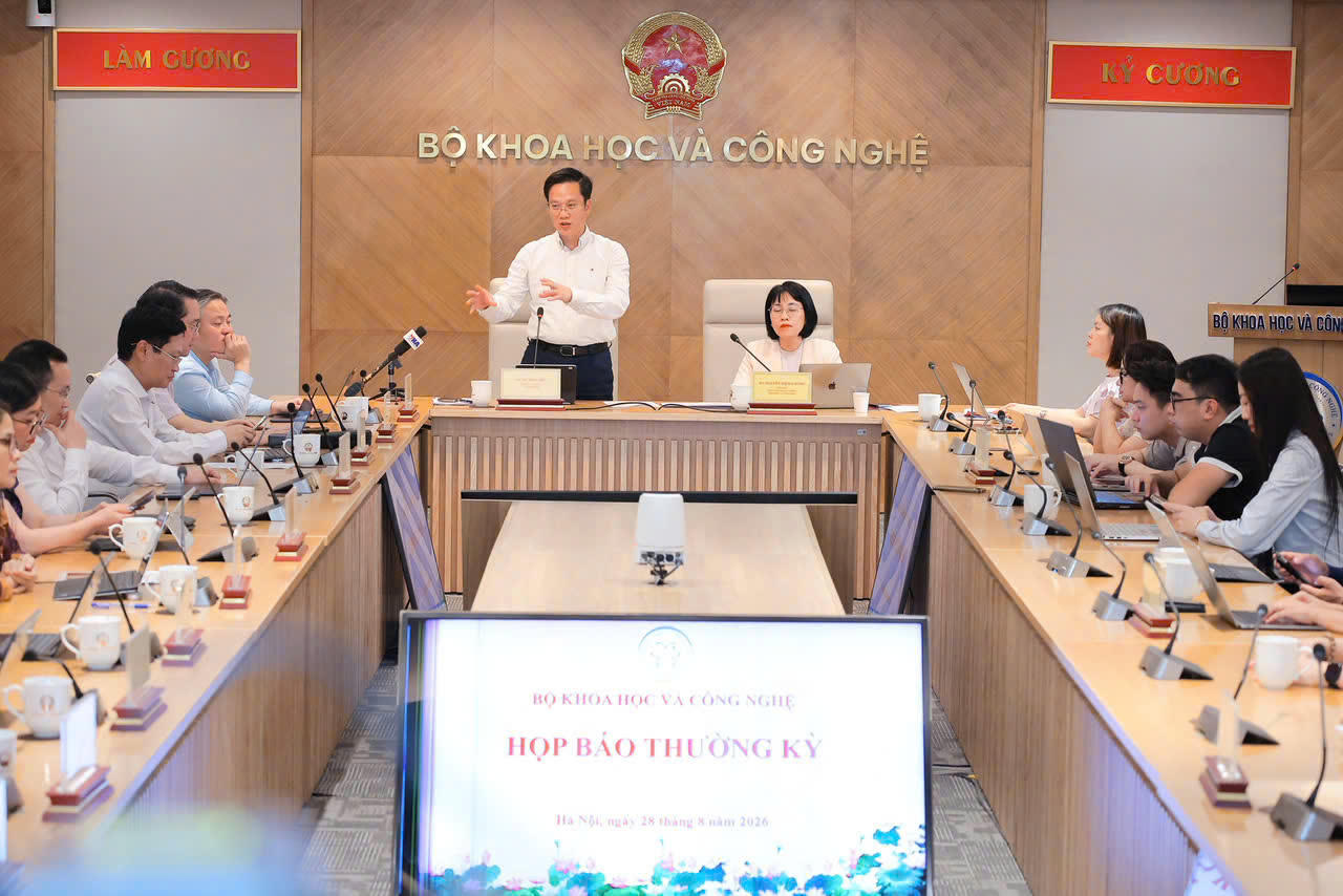 Doanh thu công nghiệp công nghệ số tăng 36%