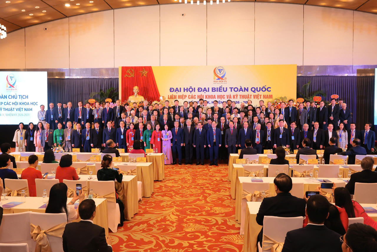 Việc kiện toàn Ban Chấp hành, Đoàn Chủ tịch, Ủy ban Kiểm tra và đội ngũ lãnh đạo khóa IX thể hiện tinh thần kế thừa, đổi mới và phát triển, đáp ứng yêu cầu của tình hình mới.